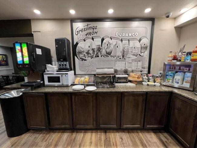 Super 8 By Wyndham Durango Motel Luaran gambar