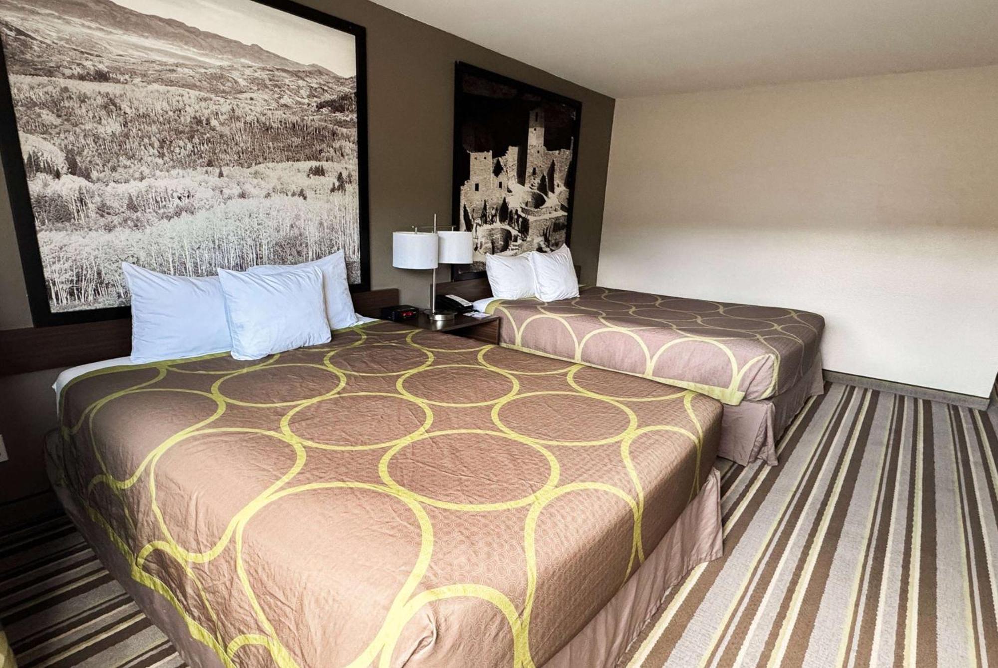 Super 8 By Wyndham Durango Motel Luaran gambar